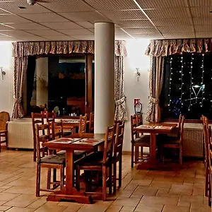 Les Bruyères Hotel